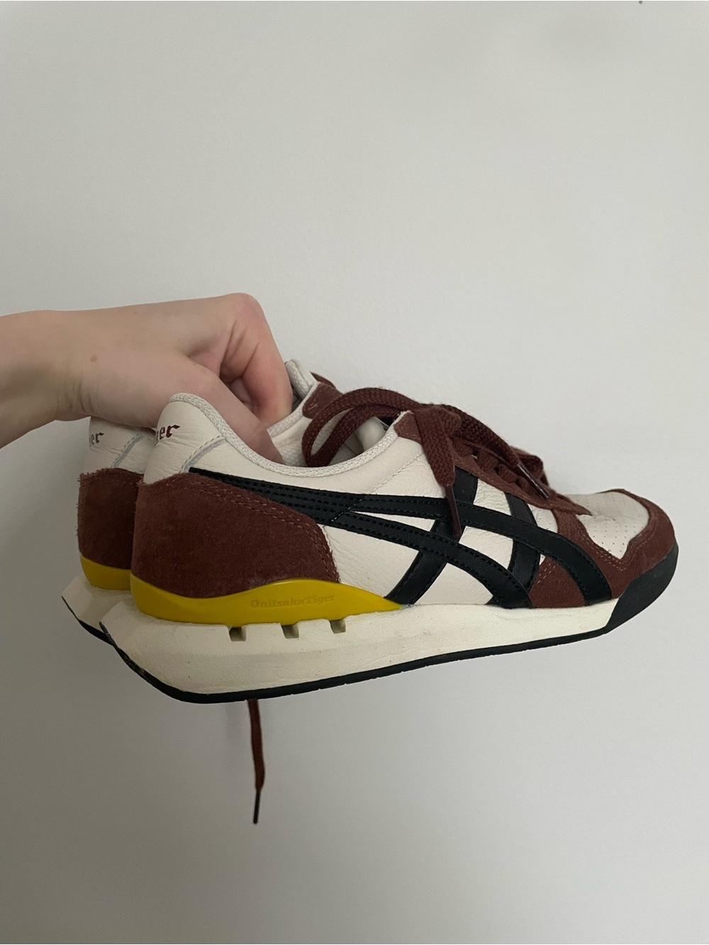 Onitsuka Tiger ultimate 81